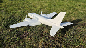 PA-60 Piper Aerostar 750mm